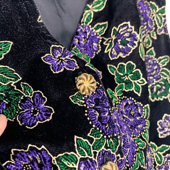 VINTAGE Carrol Reed Adjustable Embellished Floral Vest - Picture 8 of 13